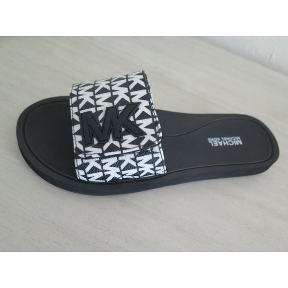 Michael Kors Wade Women's Size 6 MK Signature Logo Slide Sandals Black White - Picture 8 of 11